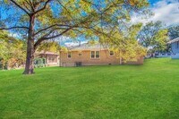 3152 Robin Rd photo'