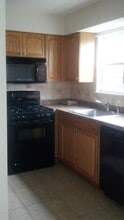 70 Broadway in Keyport, NJ - Building Photo - Building Photo