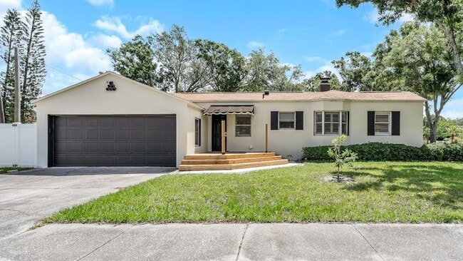 4063 2nd Ave N in St. Petersburg, FL - Building Photo - Building Photo