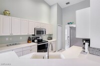 5630 Sherborn Dr in Naples, FL - Building Photo - Building Photo