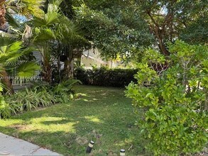 441 NE 110th Terrace in Miami, FL - Building Photo - Building Photo