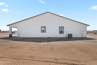 14045 S Berwick Rd in Arizona City, AZ - Building Photo - Building Photo