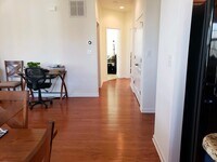 963 Sophers Row photo'