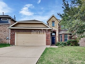 8752 Lariat Cir in Fort Worth, TX - Building Photo