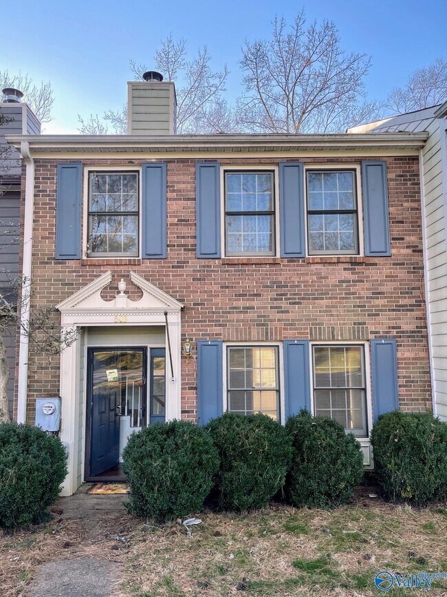 603 Maysville Rd NE in Huntsville, AL - Foto de edificio - Building Photo