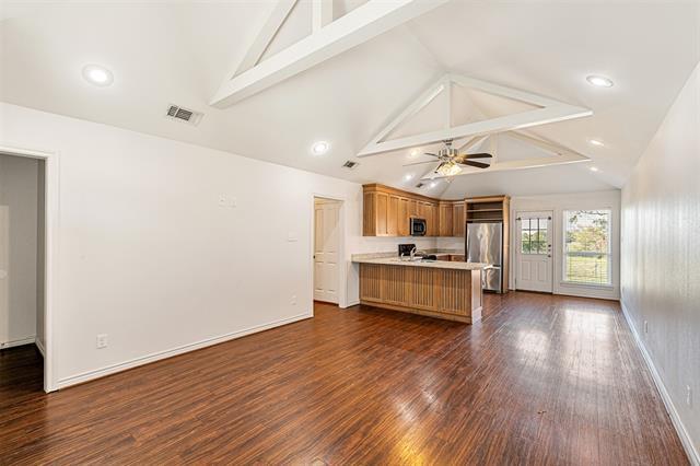 410 Andrew Dr in Mabank, TX - Building Photo - Building Photo