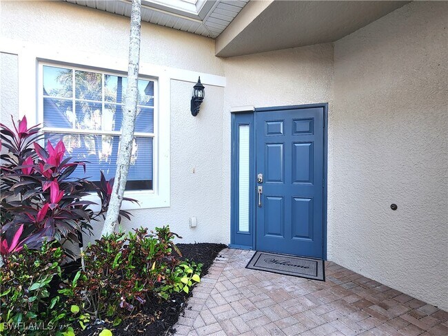 9270 Belleza Way in Ft. Myers, FL - Building Photo - Building Photo