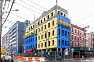 306 Johnston St in Jersey City, NJ - Building Photo