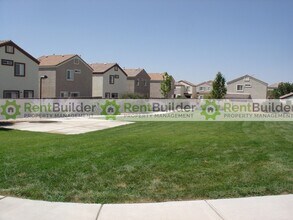 10827 Jicama Way SE in Albuquerque, NM - Building Photo - Building Photo