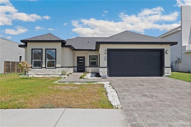 17 E Santorini Dr in Edinburg, TX - Building Photo - Building Photo