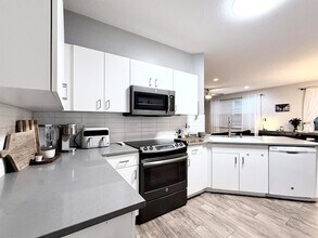 9138 Villa Palma Ln in West Palm Beach, FL - Building Photo - Building Photo