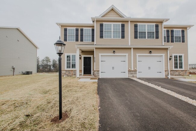 property at 3744 Castle Dr