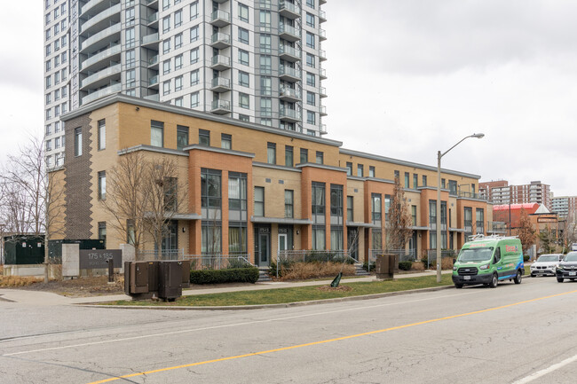 175 Bonis Av in Toronto, ON - Building Photo - Primary Photo