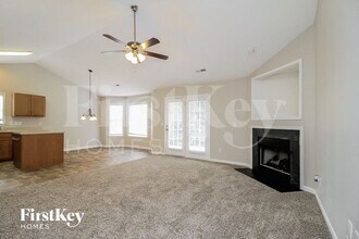 3906 Heather View Ln in Winston-Salem, NC - Building Photo - Building Photo
