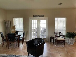 126 Pike St in South Padre Island, TX - Building Photo - Building Photo
