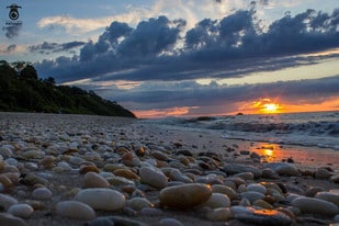 30 Point Breeze Dr in Rocky Point, NY - Building Photo