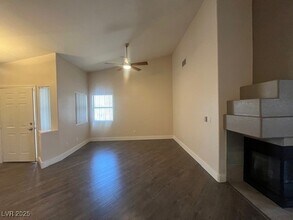 3352 Kylemore St in Las Vegas, NV - Building Photo - Building Photo