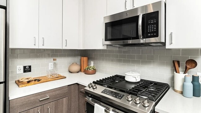 The 266 Framingham in Framingham, MA - Foto de edificio - Interior Photo