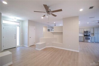 21 Morning Ln in Mission, TX - Building Photo - Building Photo