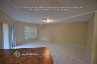 14241 SW 91st St in Miami, FL - Building Photo - Building Photo