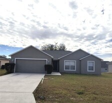 320 Puffer Ct in Kissimmee, FL - Building Photo