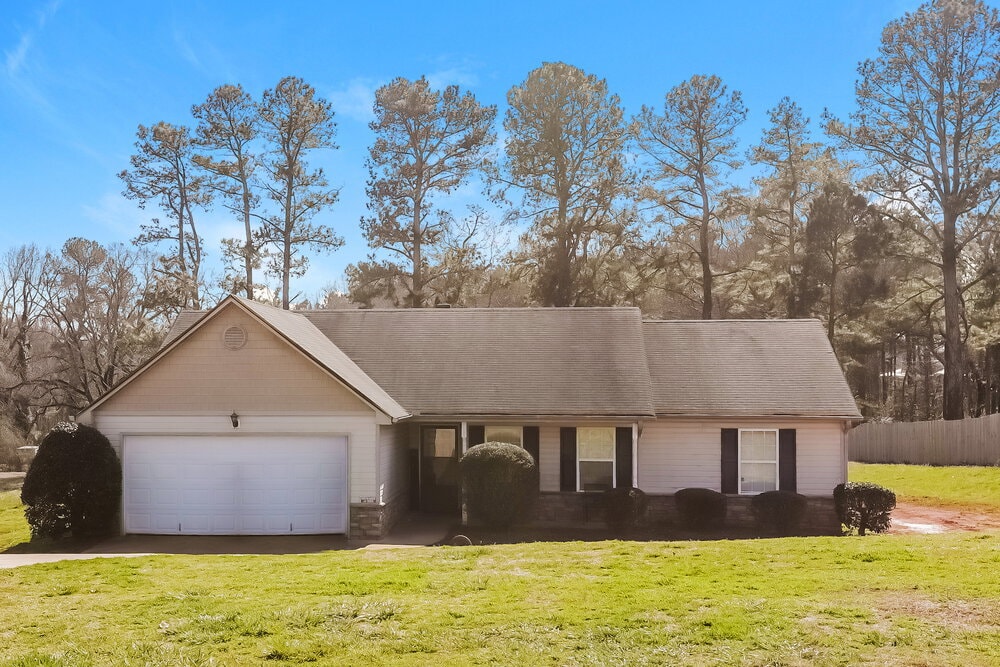 309 Anchors Way in Winder, GA - Building Photo