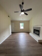 425 Cedar Crk Dr in Jacksonville, NC - Building Photo - Building Photo