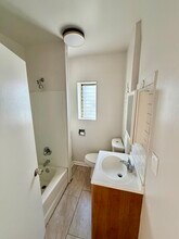 2084 E Pacific St in Philadelphia, PA - Building Photo - Building Photo