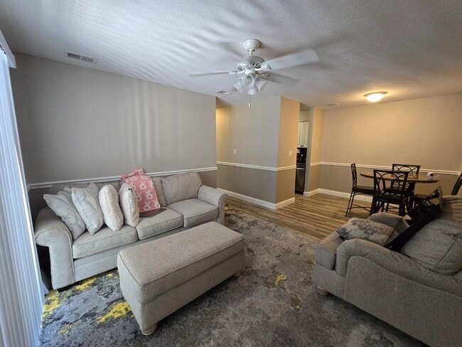 property at 950 Forestbrook Rd