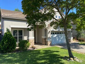 101 Freese Ct in Folsom, CA - Building Photo - Building Photo