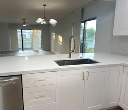 16561 Blatt Blvd in Weston, FL - Building Photo - Building Photo