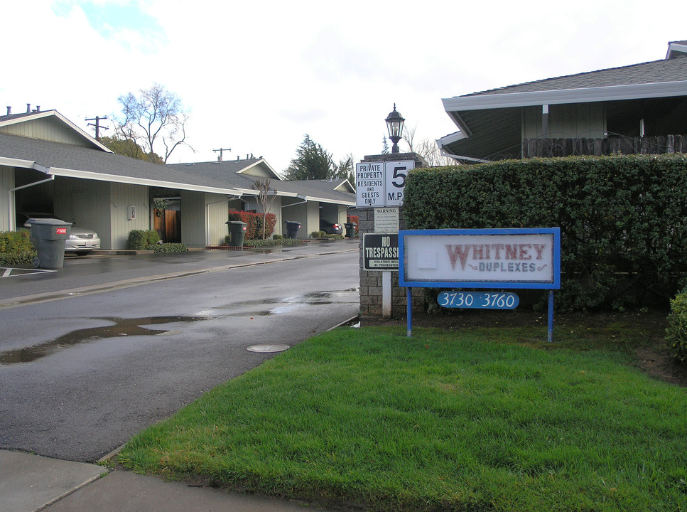 3730-3760 Whitney in Sacramento, CA - Building Photo