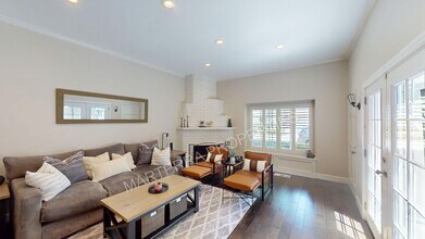 2445 Rue De Cannes in Costa Mesa, CA - Building Photo - Building Photo
