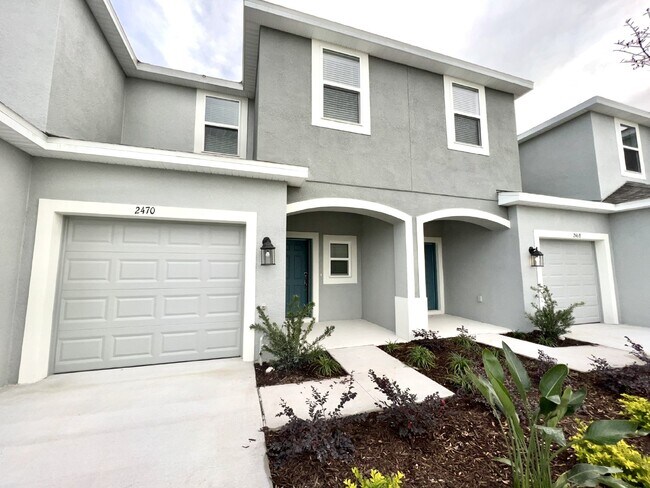 2470 Paravane Wy in Wesley Chapel, FL - Building Photo - Building Photo