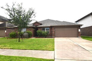 18023 Tenasserim Pne Trce in Richmond, TX - Building Photo