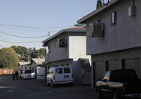 1034 W G St in Ontario, CA - Foto de edificio - Building Photo