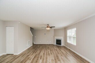 4634 Stonewall Dr in Raleigh, NC - Building Photo - Building Photo
