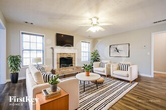 622 River Rock Cir in Jefferson, GA - Foto de edificio - Building Photo