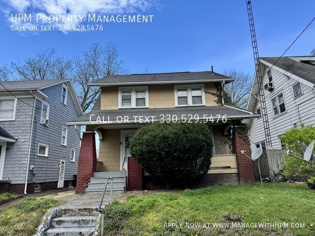 property at 1525 Plain Ave NE