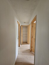 1330 NW 82nd St in Miami, FL - Foto de edificio - Building Photo