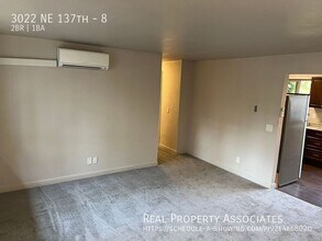 3022 NE 137th St in Seattle, WA - Building Photo - Building Photo
