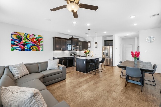 property at 27903 Western Crk Ct