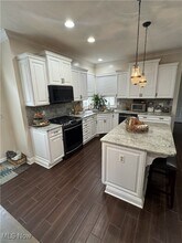 31866 Hazelwood Ln in Avon Lake, OH - Building Photo - Building Photo