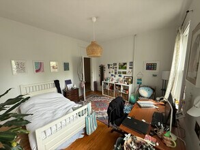 268 Broadway, Unit 1 in Cambridge, MA - Building Photo - Building Photo