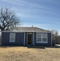 2112 NW Pollard Ave in Lawton, OK - Building Photo