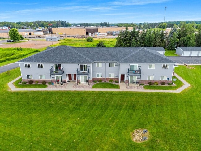 Prosser Place Apartments in Antigo, WI - Foto de edificio - Building Photo