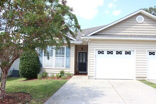 682 Brooke Hampton Dr in Tallahassee, FL - Building Photo