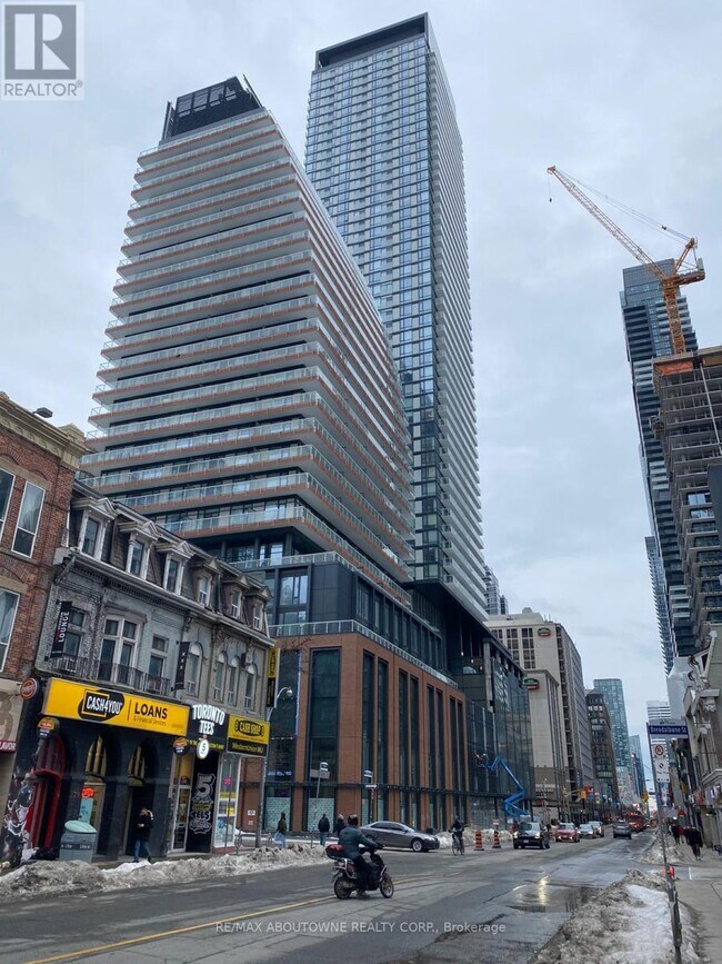 property at 501 Yonge St