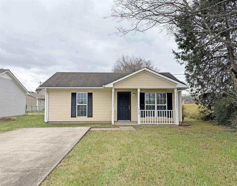 915 State Line Rd in Oak Grove, KY - Building Photo