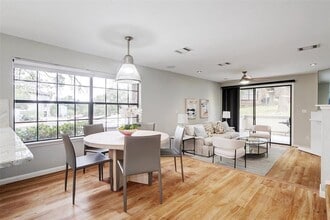 1804 Capital Pkwy in Austin, TX - Building Photo - Building Photo